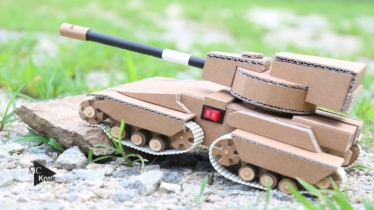 Model tank made out of cardboard